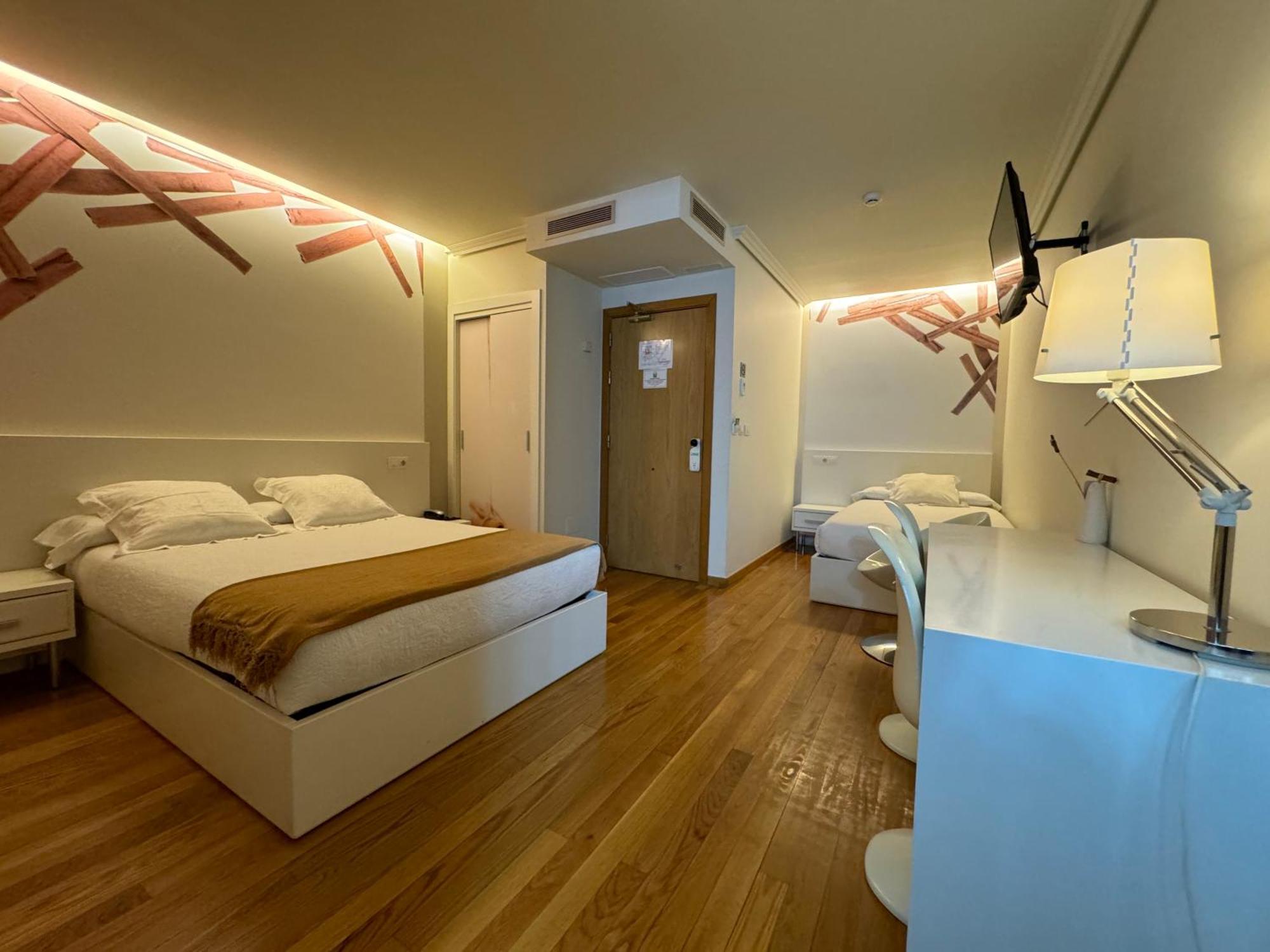 Hotel Lino Vigo Bagian luar foto