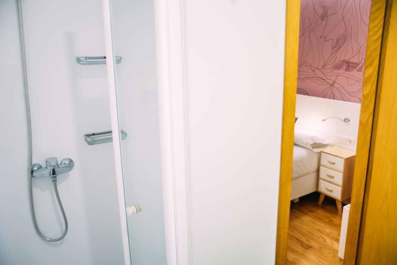 Hotel Lino Vigo Bagian luar foto